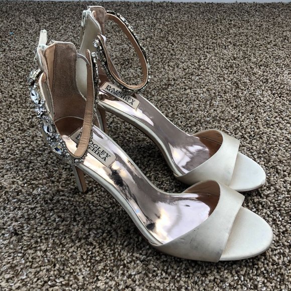 Badgley Mischka Shoes - Badgley Mischka Satin Embellished Pump